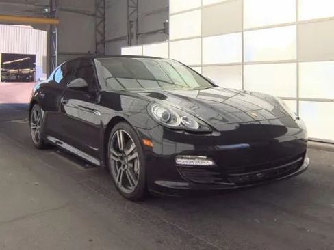 Used 2012 Porsche Panamera S image 4