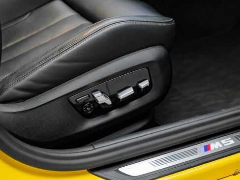 Used 2020 BMW M5 w/ Executive Package image 66