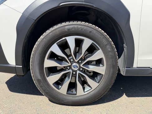 Used 2024 Subaru Outback Touring XT AWD/4WD image 9