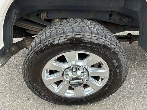 Used 2018 Ford F350 Platinum w/ Platinum Ultimate Package image 9