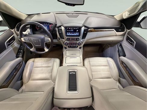 Used 2016 GMC Yukon Denali w/ Open Road Package AWD/4WD image 33