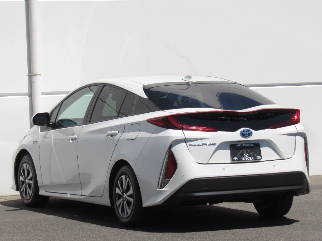 Certified 2019 Toyota Prius Prime Advanced w/ Carpet Mat Package FWD image 5