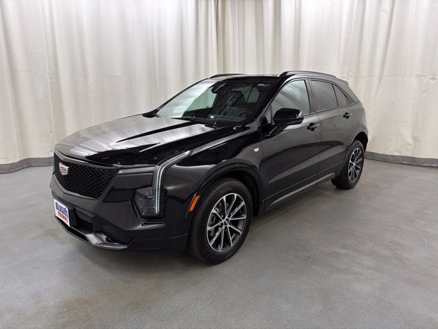 Used 2024 Cadillac XT4 Sport AWD/4WD image 2
