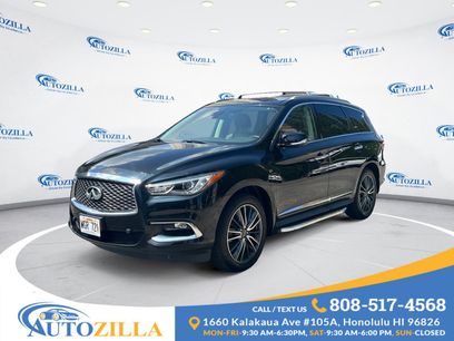 Used 2017 INFINITI QX60 FWD w/ Deluxe Technology Package