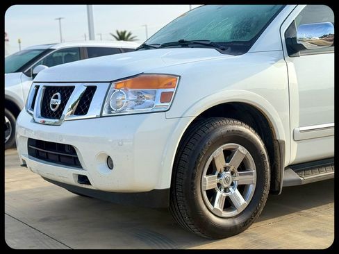 Used 2015 Nissan Armada Platinum RWD image 3