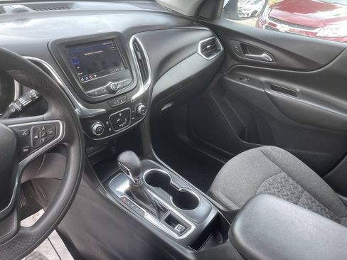 Used 2023 Chevrolet Equinox LT FWD image 15