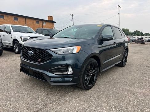 Certified 2023 Ford Edge ST w/ Equipment Group 401A AWD/4WD image 29