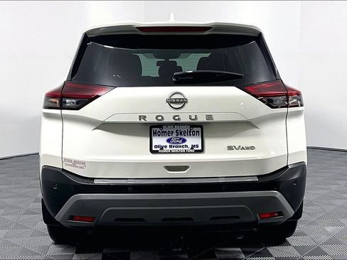 Used 2023 Nissan Rogue SV AWD/4WD image 4