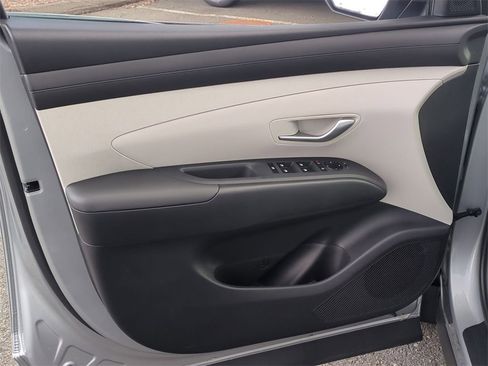 New 2026 Hyundai Tucson SEL image 10