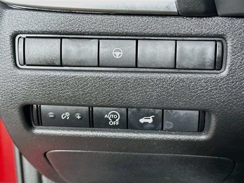 Used 2023 Nissan Rogue SV w/ SV Premium B Package AWD/4WD image 24