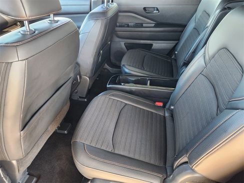 Used 2023 Nissan Pathfinder Rock Creek image 30