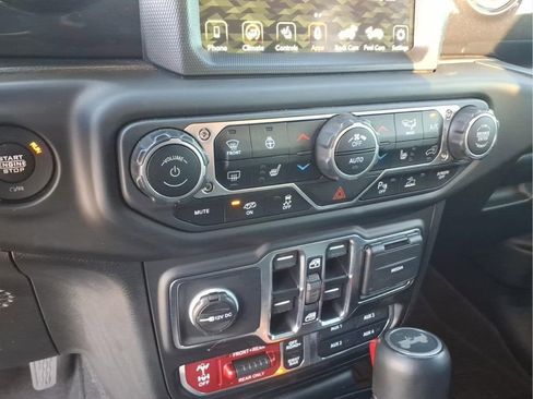 Certified 2023 Jeep Wrangler Unlimited Rubicon 392 w/ Trailer Tow Package AWD/4WD image 23