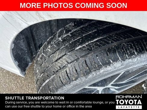 Used 2023 Toyota Camry SE image 6