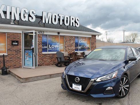 Used 2019 Nissan Altima 2.5 SR image 1