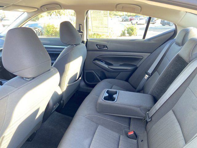Used 2023 Nissan Altima 2.5 SV AWD/4WD image 17
