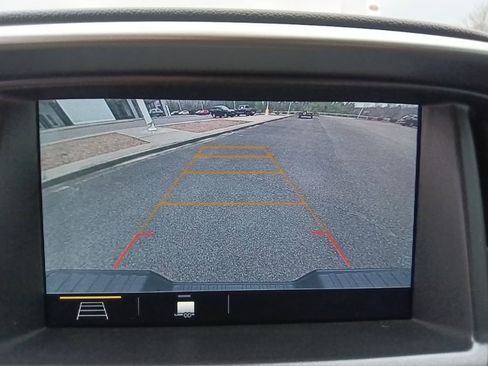 Used 2021 Chevrolet Colorado ZR2 image 23