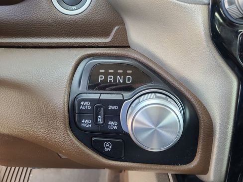 Used 2020 RAM 1500 Laramie image 34