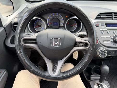 Used 2010 Honda Fit image 23