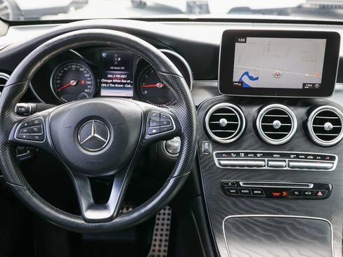 Used 2019 Mercedes-Benz GLC 300 4MATIC Coupe image 8