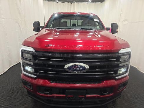 Used 2026 Ford F250 Platinum AWD/4WD image 2