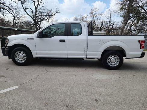 Used 2020 Ford F150 XL w/ Trailer Tow Package image 5