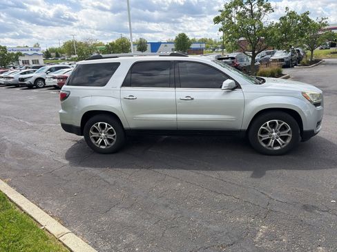 Used 2016 GMC Acadia SLT w/ Open Road Package image 17