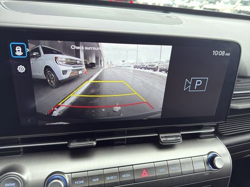 Used 2025 Hyundai Kona SEL image 27