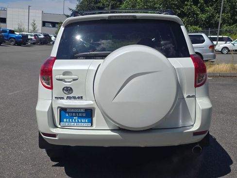 Used 2007 Toyota RAV4 Limited AWD/4WD image 5