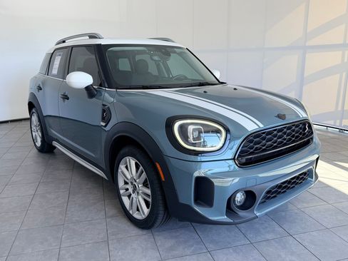 Certified 2024 MINI Cooper Countryman S w/ Premium Package FWD image 7