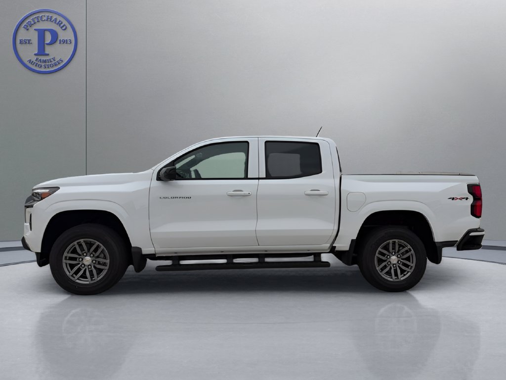 New 2026 Chevrolet Colorado LT w/ LT Convenience Package AWD/4WD image 4