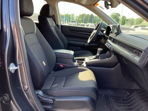 Certified 2025 Honda CR-V EX image 32