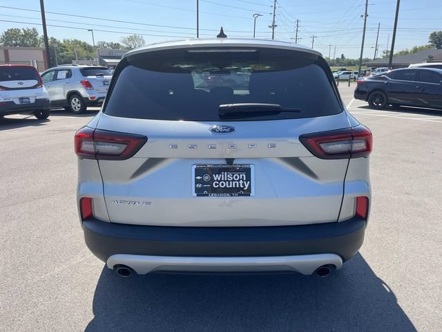 Used 2023 Ford Escape Active FWD image 4