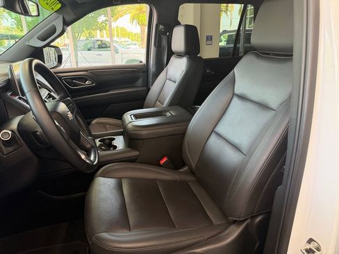 Used 2024 Chevrolet Tahoe Z71 AWD/4WD image 11
