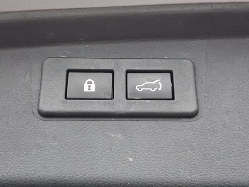 Used 2024 Subaru Outback Premium image 28