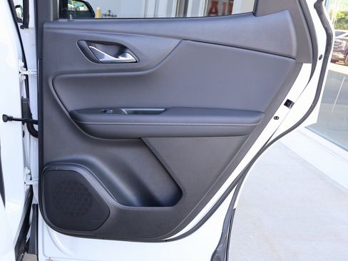 New 2025 Chevrolet Blazer LT image 32