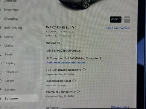 Used 2021 Tesla Model Y Long Range AWD/4WD image 10