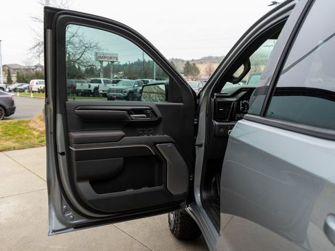 New 2026 GMC Sierra 1500 AT4X AWD/4WD image 18