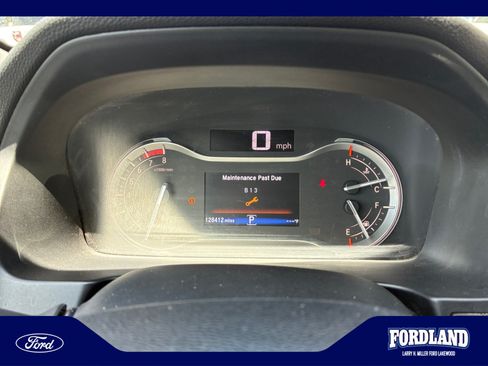 Used 2017 Honda Pilot EX image 10