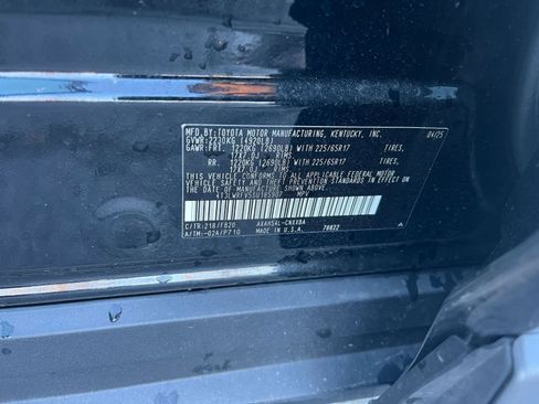 Used 2025 Toyota RAV4 LE image 22