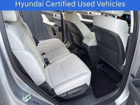 Used 2025 Hyundai Santa Fe SE image 15