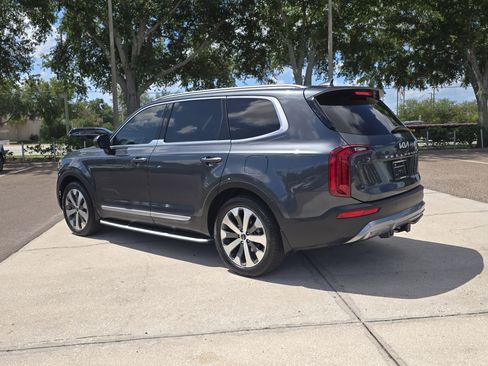Certified 2022 Kia Telluride S FWD image 6