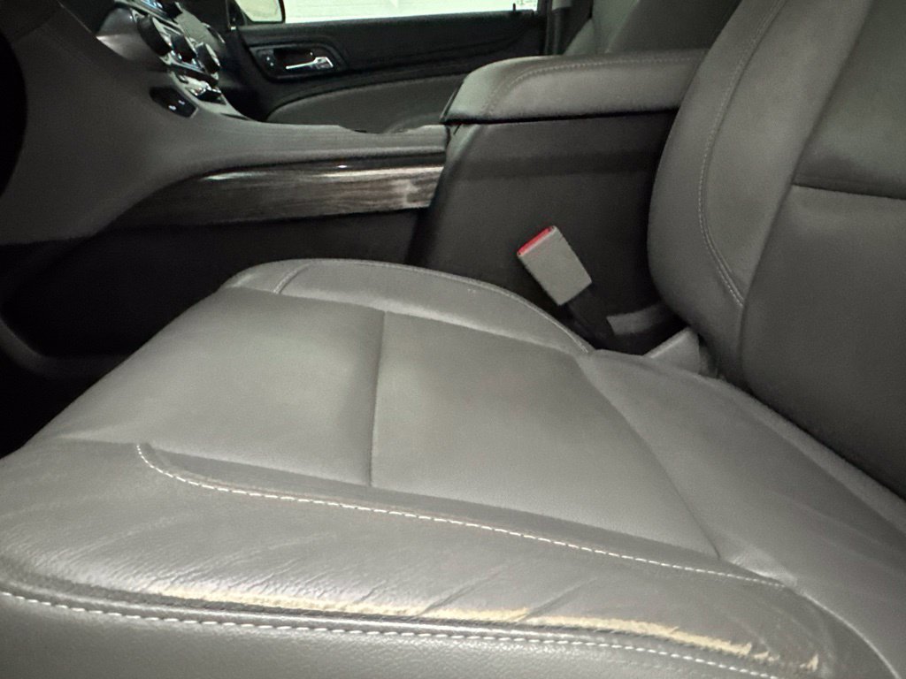 Used 2019 Chevrolet Suburban LT w/ LT Signature Package AWD/4WD image 24