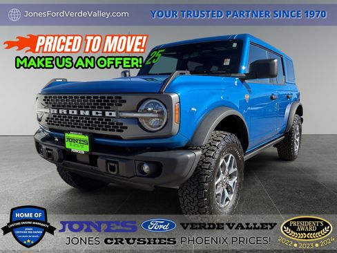 Used 2025 Ford Bronco Badlands AWD/4WD image 1