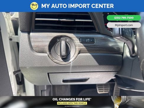 Used 2020 Volkswagen Passat 2.0T R-Line FWD image 15