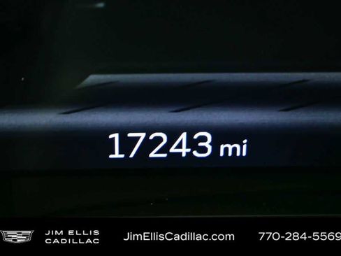 Certified 2024 Cadillac Lyriq Sport image 9