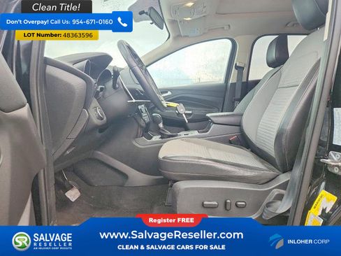 Used 2018 Ford Escape SE w/ SE Sport Appearance Package FWD image 9