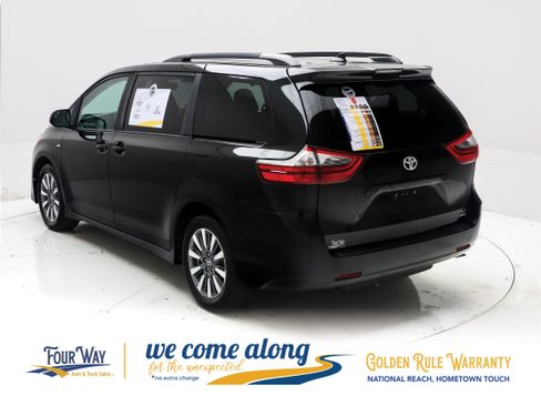 Used 2020 Toyota Sienna LE AWD/4WD image 6