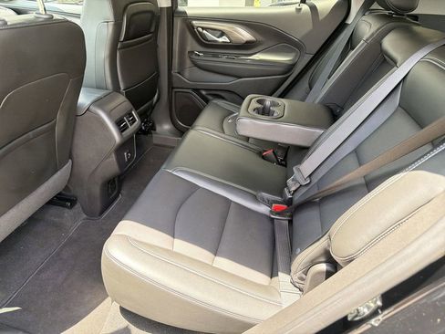 Used 2024 GMC Terrain SLT w/ Tech Package AWD/4WD image 19