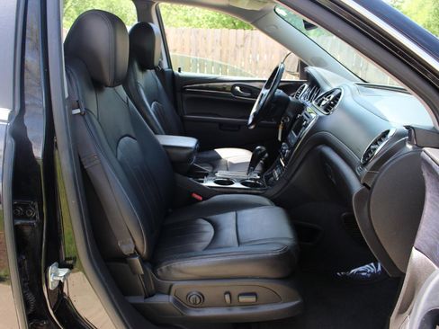 Used 2016 Buick Enclave Leather AWD/4WD image 45