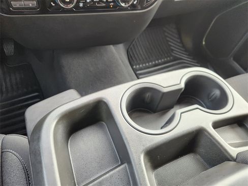 Used 2023 Chevrolet Silverado 1500 RST image 17